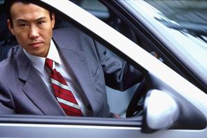 香川県高松市の中古車販売のリーディング拠点：くるまのハヤシ高松店の特徴と魅力